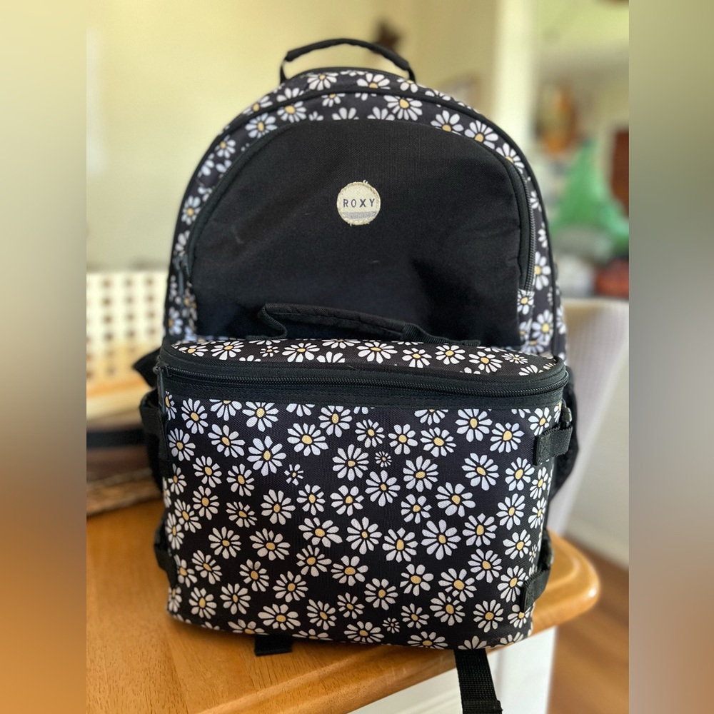 Roxy Daisy Backpack with Attached Lunchbox